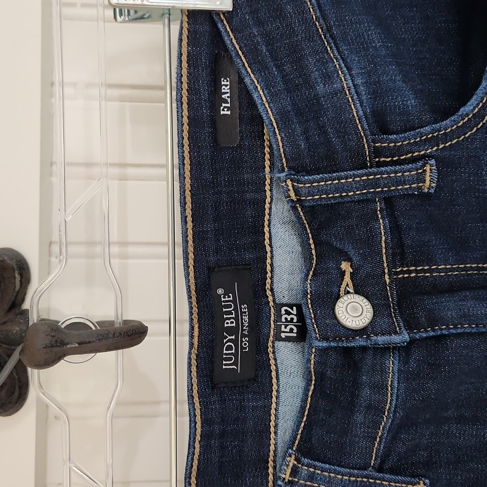 Pair 2 - Judy Blue 15/32 dark wash LA flare